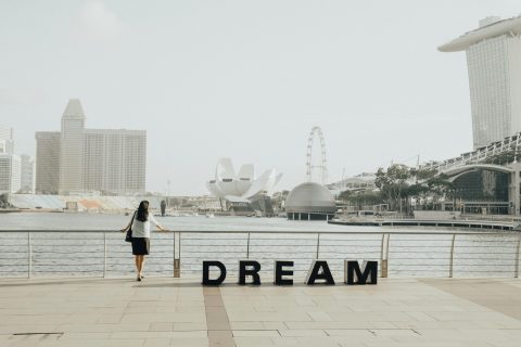 新加坡PR申请条件最新政策解读与成功策略
